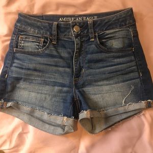 Light wash American eagle shorts size 2